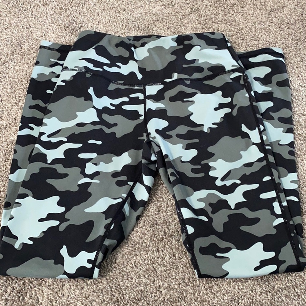 Women’s workout leggings!